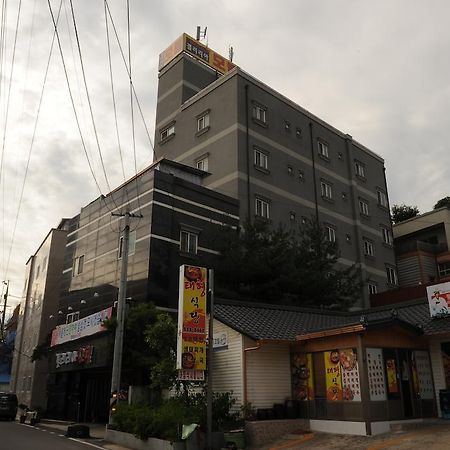 Galleria Hotel อันดง ภายนอก รูปภาพ