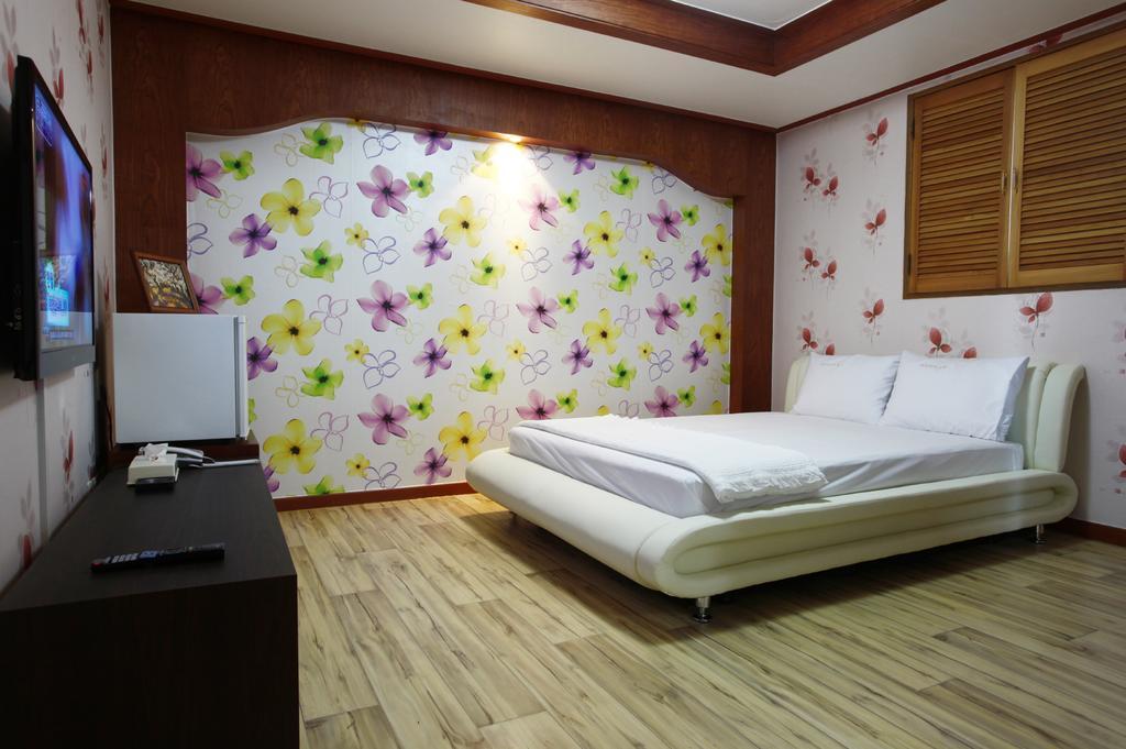 Galleria Hotel อันดง ภายนอก รูปภาพ