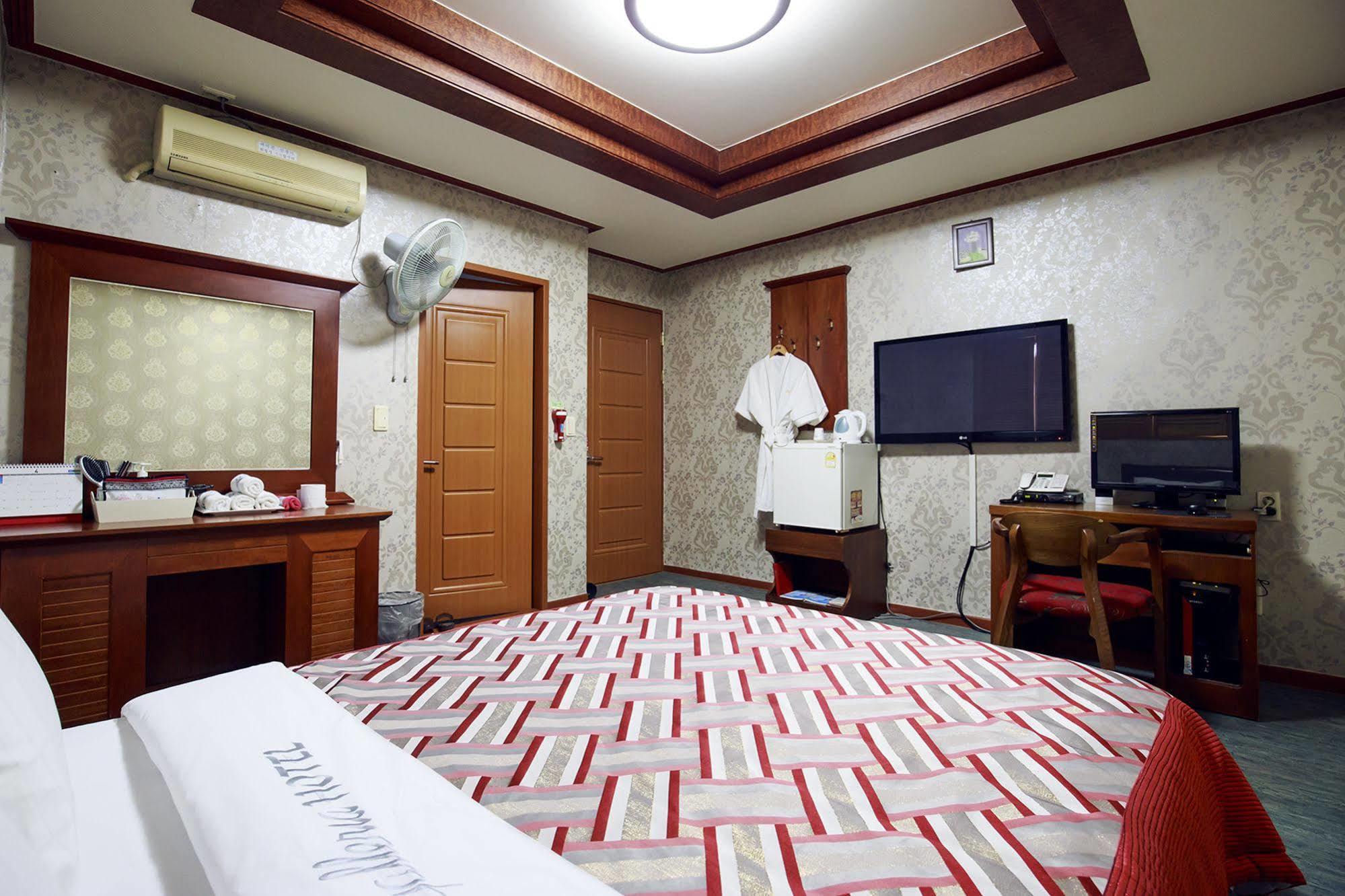 Galleria Hotel อันดง ภายนอก รูปภาพ